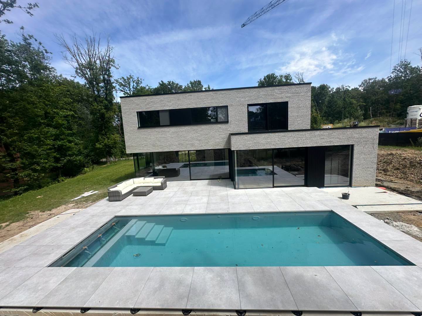Piscine et architecture moderne